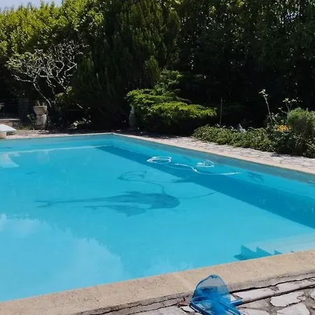 منزل ريفي Bienvenus Chez Moi بارجاك